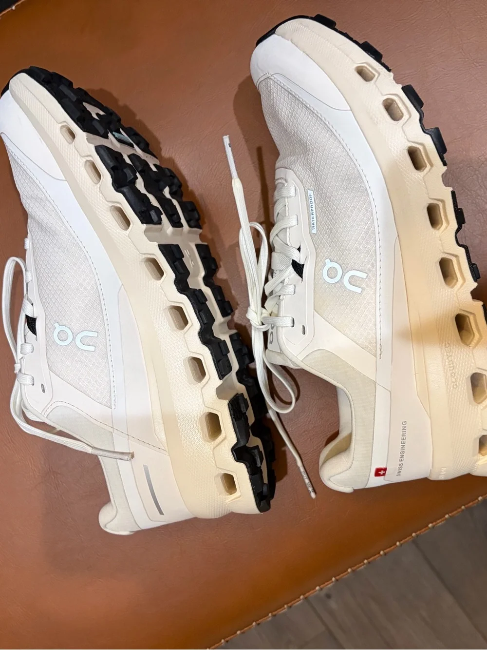 On Running Cloudvista 2 Waterproof Women Sneakers (Size 6)
